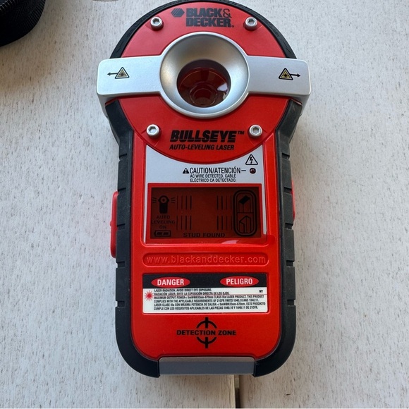 Black & Decker BullsEye Auto-Leveling Laser with Case BDL190S - Picture 6 of 15